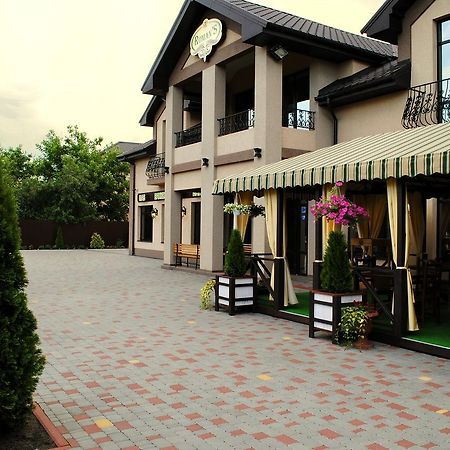 Hotel Restaurant Complex Roman'S Vishenki  Екстериор снимка